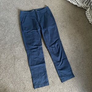 Women’s mountain hardwear hiking pants